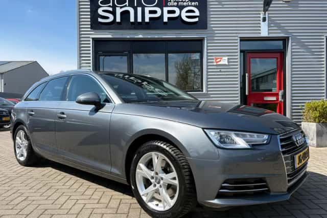 Audi A4 (2016) thumbnail 2