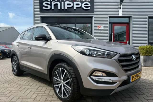 Hyundai Tucson (2018) thumbnail 2