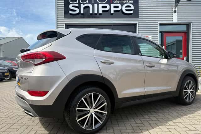 Hyundai Tucson (2018) thumbnail 4