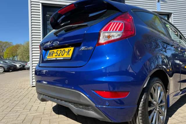 Ford Fiesta (2017) thumbnail 5