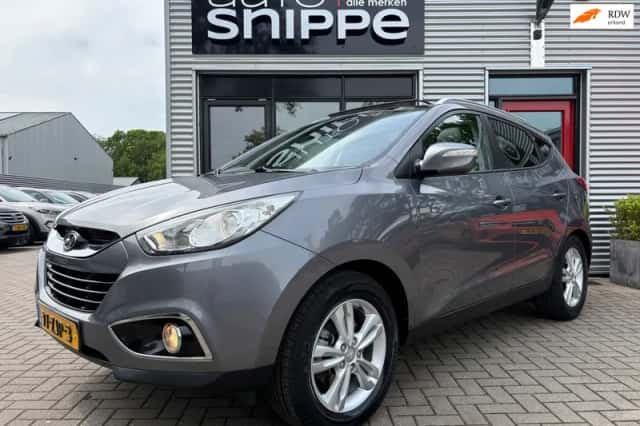 Hyundai ix35 (2012) thumbnail 1
