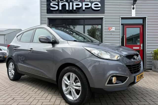 Hyundai ix35 (2012) thumbnail 2