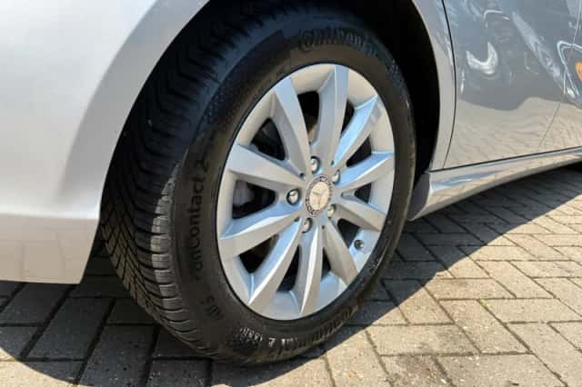 Mercedes-Benz A-Klasse (2015) thumbnail 6