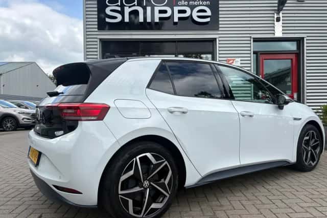 Volkswagen ID.3 (2020) thumbnail 4