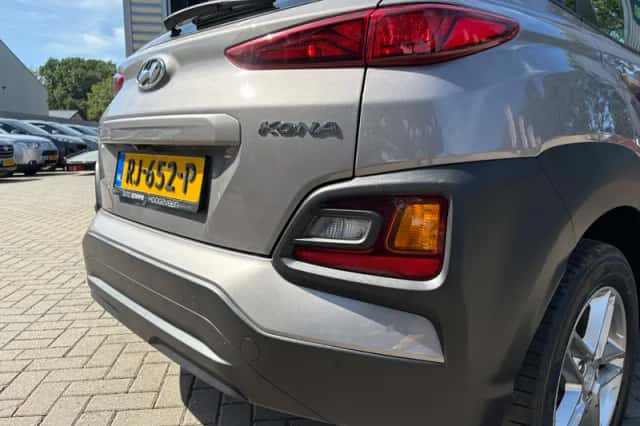 Hyundai Kona (2018) thumbnail 5