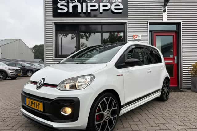Volkswagen Up! (2019) thumbnail 1