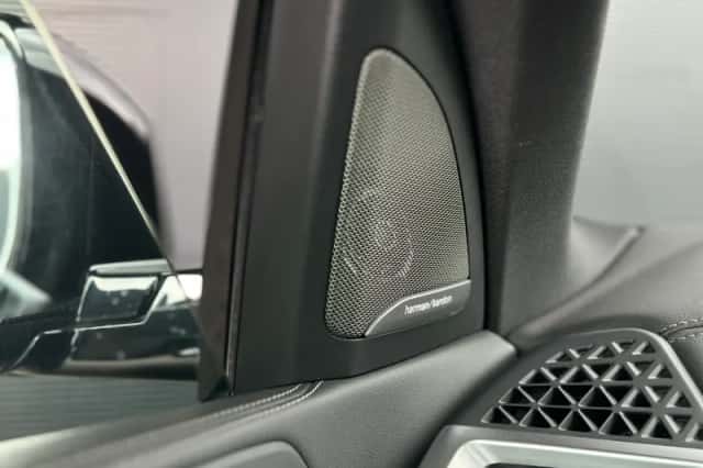 BMW X5 (2023) thumbnail 3