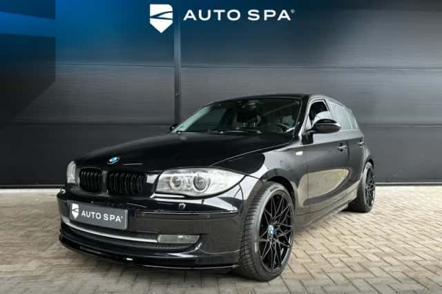 BMW 1-Serie (2009) thumbnail 1