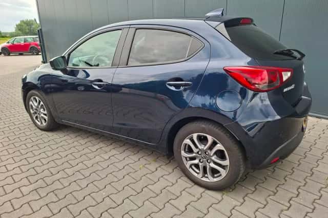 Mazda 2 (2017) thumbnail 3