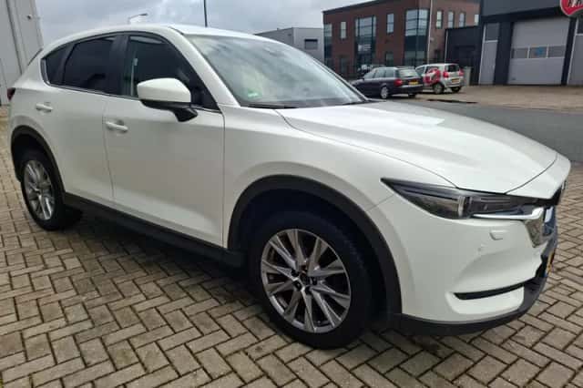 Mazda CX-5 (2020) thumbnail 2