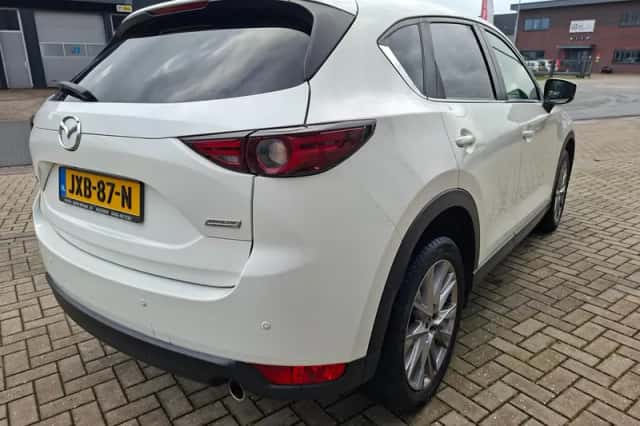 Mazda CX-5 (2020) thumbnail 3