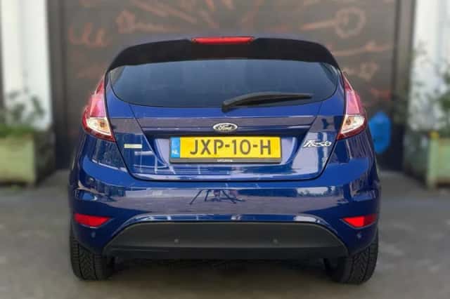 Ford Fiesta (2016) thumbnail 6