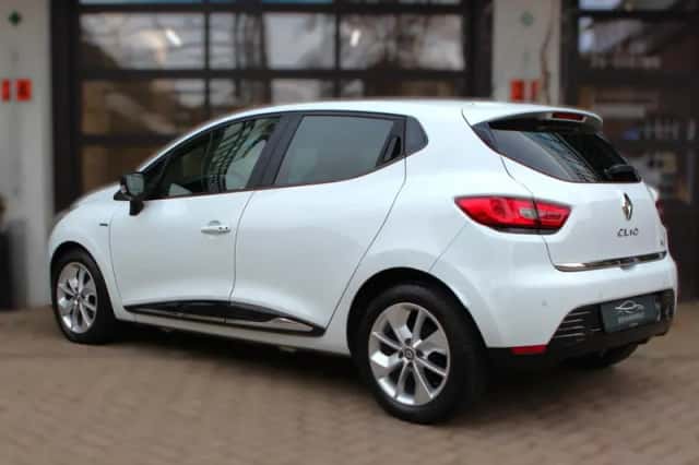 Renault Clio (2014) thumbnail 6
