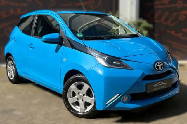 Toyota Aygo (2017) thumbnail 2