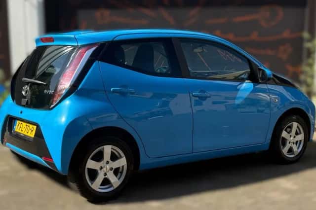 Toyota Aygo (2017) thumbnail 4