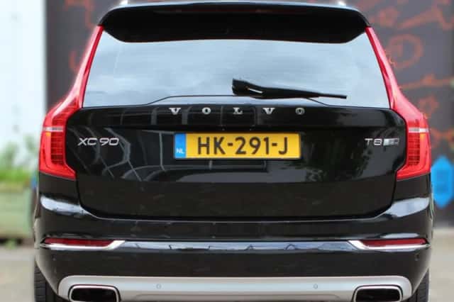 Volvo XC90 (2015) thumbnail 5