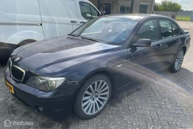 BMW 7-Serie (2007) thumbnail 1