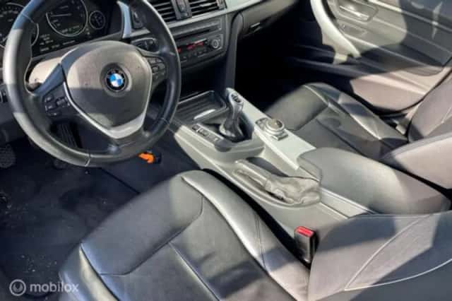 BMW 3-Serie (2013) thumbnail 6