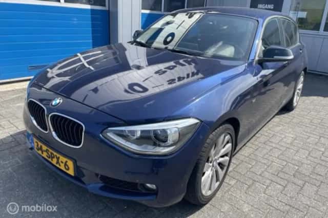 BMW 1-Serie (2011) thumbnail 1