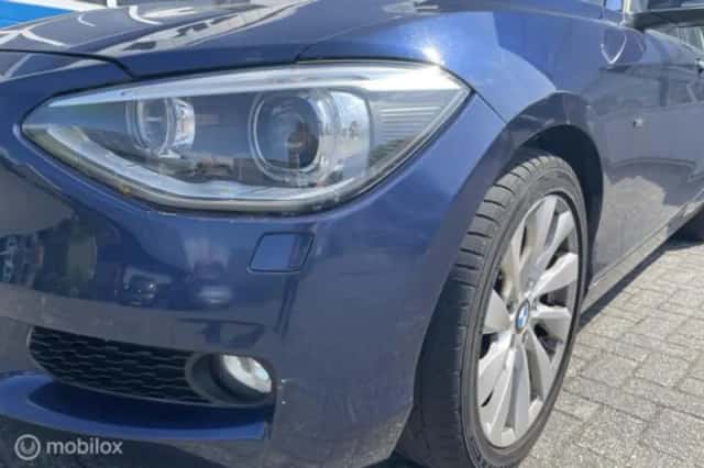 BMW 1-Serie (2011) thumbnail 5