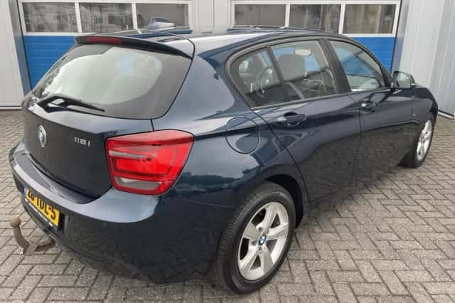 BMW 1-Serie (2012) thumbnail 3