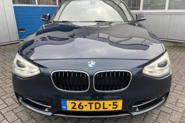 BMW 1-Serie (2012) thumbnail 4