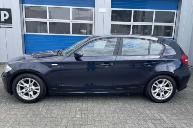 BMW 1-Serie (2007) thumbnail 2