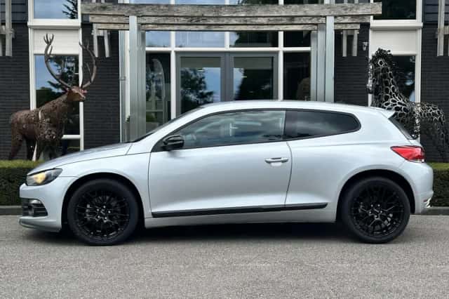 Volkswagen Scirocco (2009) thumbnail 6
