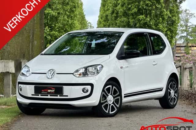 Volkswagen Up! (2014) thumbnail 1