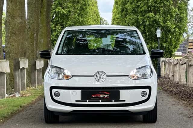 Volkswagen Up! (2014) thumbnail 5