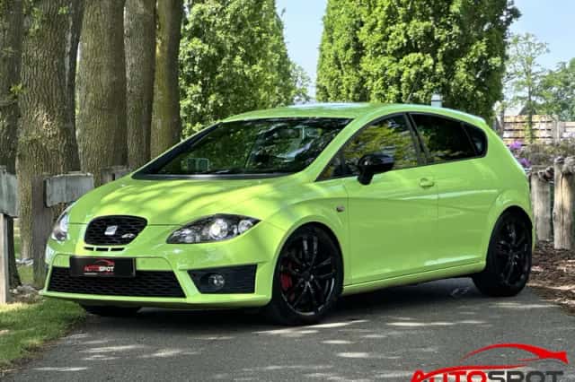 SEAT Leon (2010) thumbnail 1
