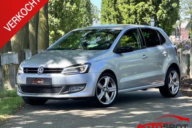 Volkswagen Polo (2012) thumbnail 1
