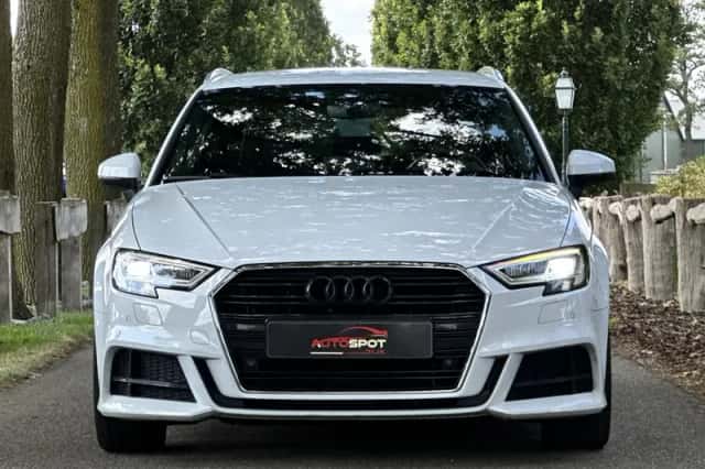 Audi A3 (2018) thumbnail 6