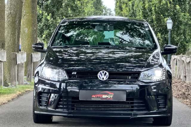 Volkswagen Polo (2011) thumbnail 6