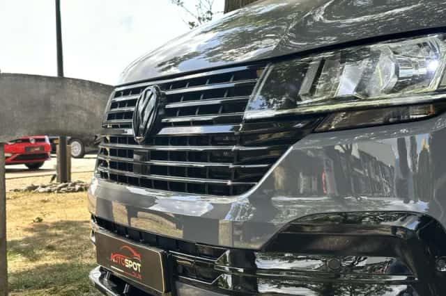 Volkswagen Transporter (2021) thumbnail 2