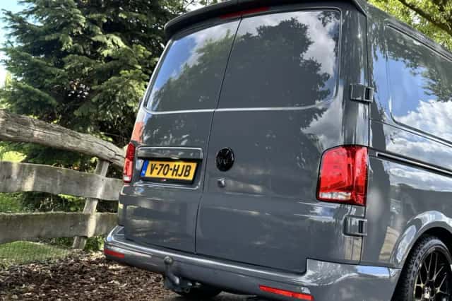 Volkswagen Transporter (2021) thumbnail 5