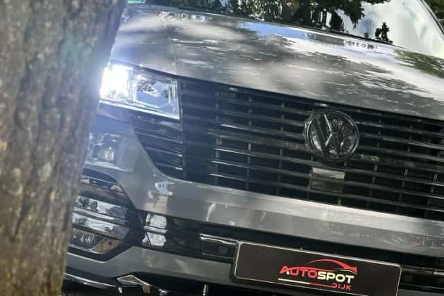 Volkswagen Transporter (2021) thumbnail 6