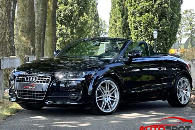 Audi TT (2010) thumbnail 1