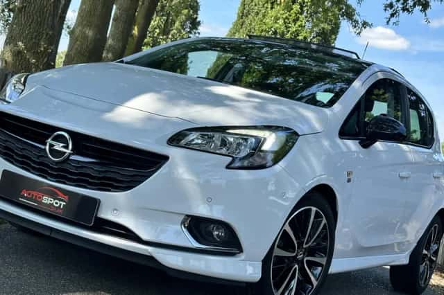 Opel Corsa (2015) thumbnail 2