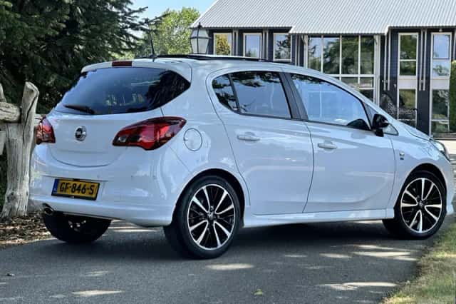 Opel Corsa (2015) thumbnail 5