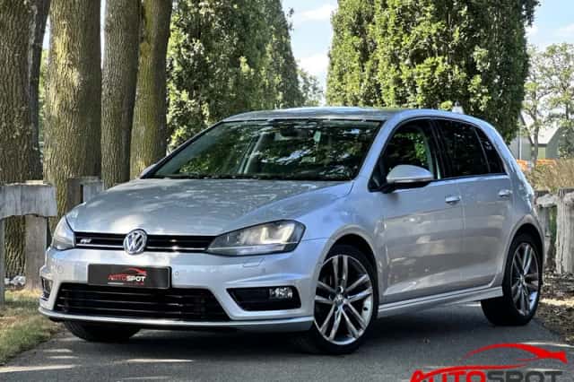 Volkswagen Golf (2014) thumbnail 1