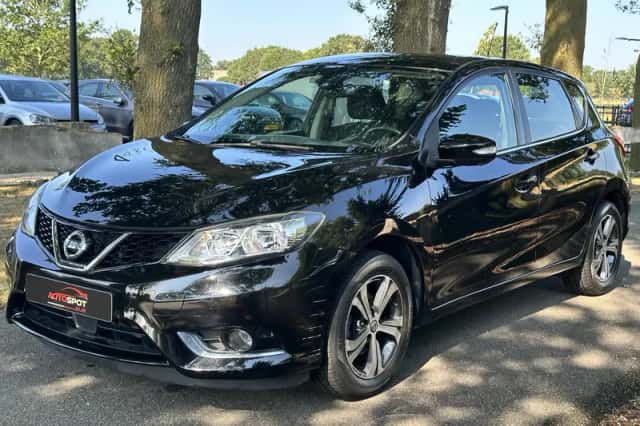 Nissan Pulsar (2014) thumbnail 6