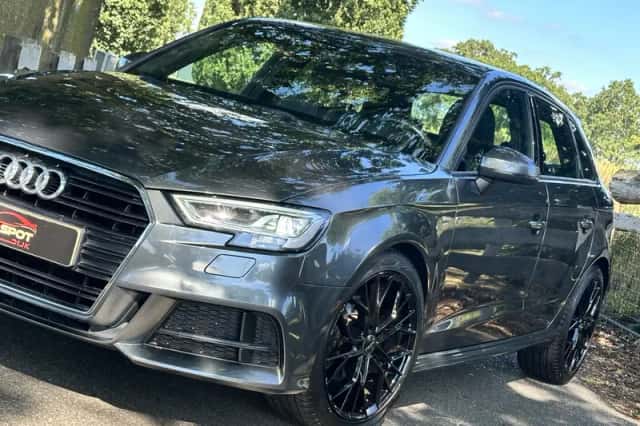 Audi A3 (2018) thumbnail 2