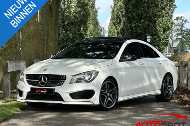 Mercedes-Benz CLA-Klasse (2016) thumbnail 1