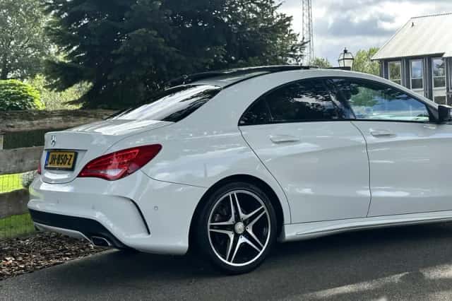 Mercedes-Benz CLA-Klasse (2016) thumbnail 5