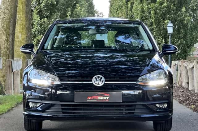 Volkswagen Golf (2019) thumbnail 6