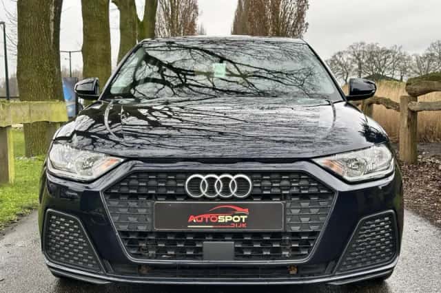 Audi A1 (2021) thumbnail 6