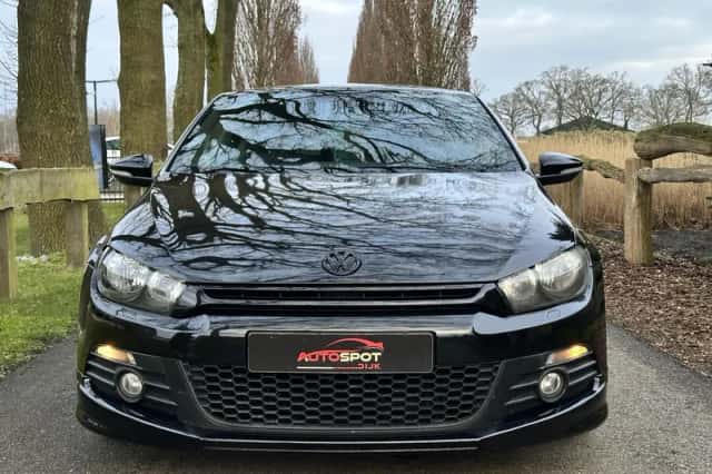 Volkswagen Scirocco (2009) thumbnail 5