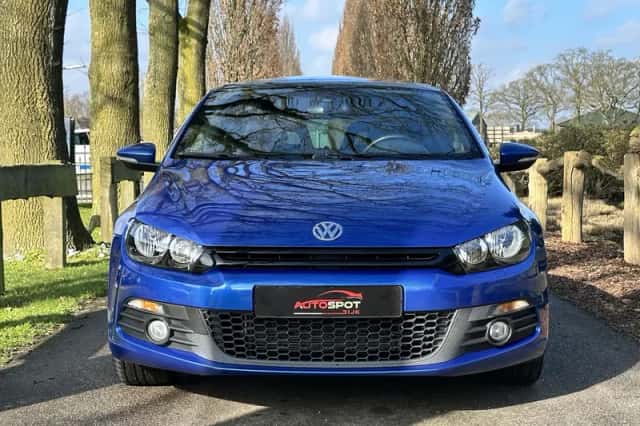 Volkswagen Scirocco (2011) thumbnail 5