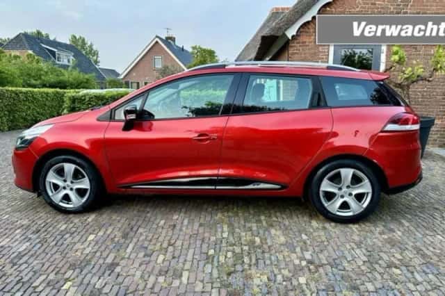Renault Clio (2014) thumbnail 1